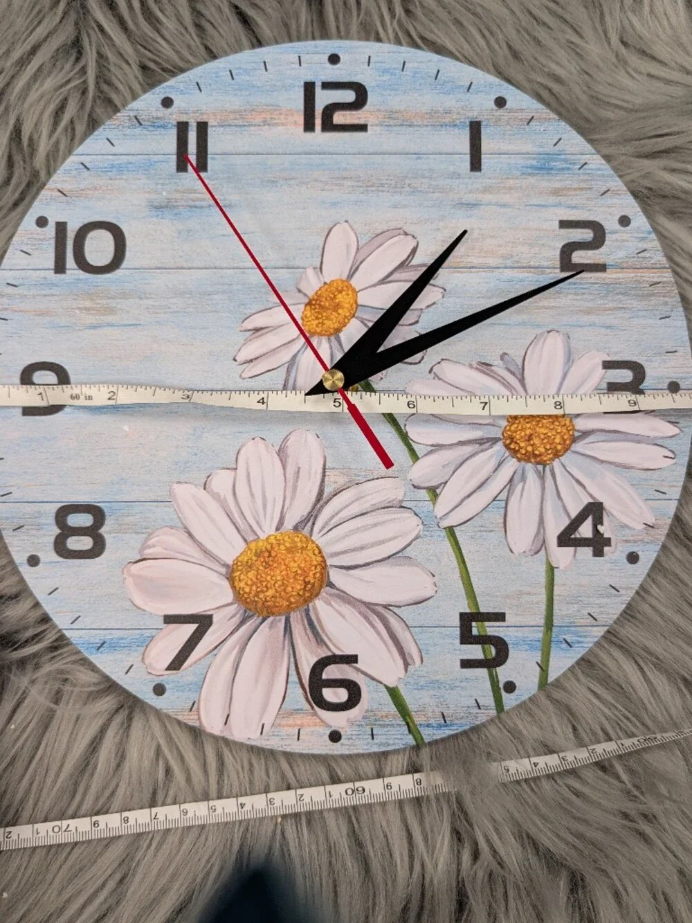 NWT Daisy Accent Wall Clock 10 Inch